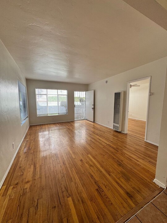 1610 Armacost Ave in Los Angeles, CA - Building Photo