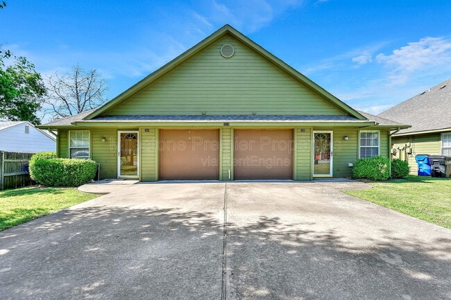 property at 1019 Rice St