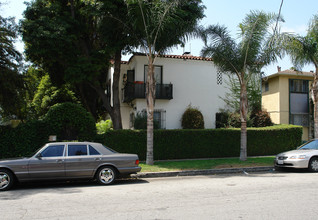 1833 Garfield Pl in Los Angeles, CA - Building Photo - Building Photo