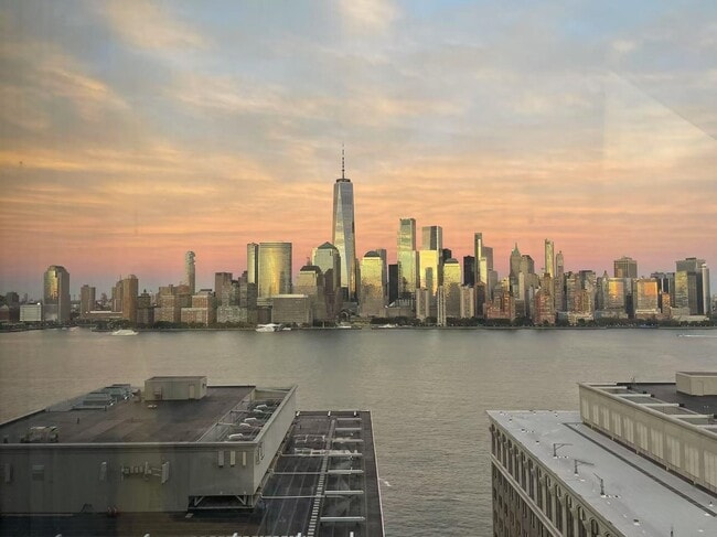 99 Hudson St in Jersey City, NJ - Building Photo - Building Photo