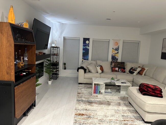 638 Franklin St NE, Unit 2 in Washington, DC - Building Photo - Building Photo