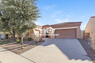 41 W Camino Tierra Montana in Sahuarita, AZ - Building Photo