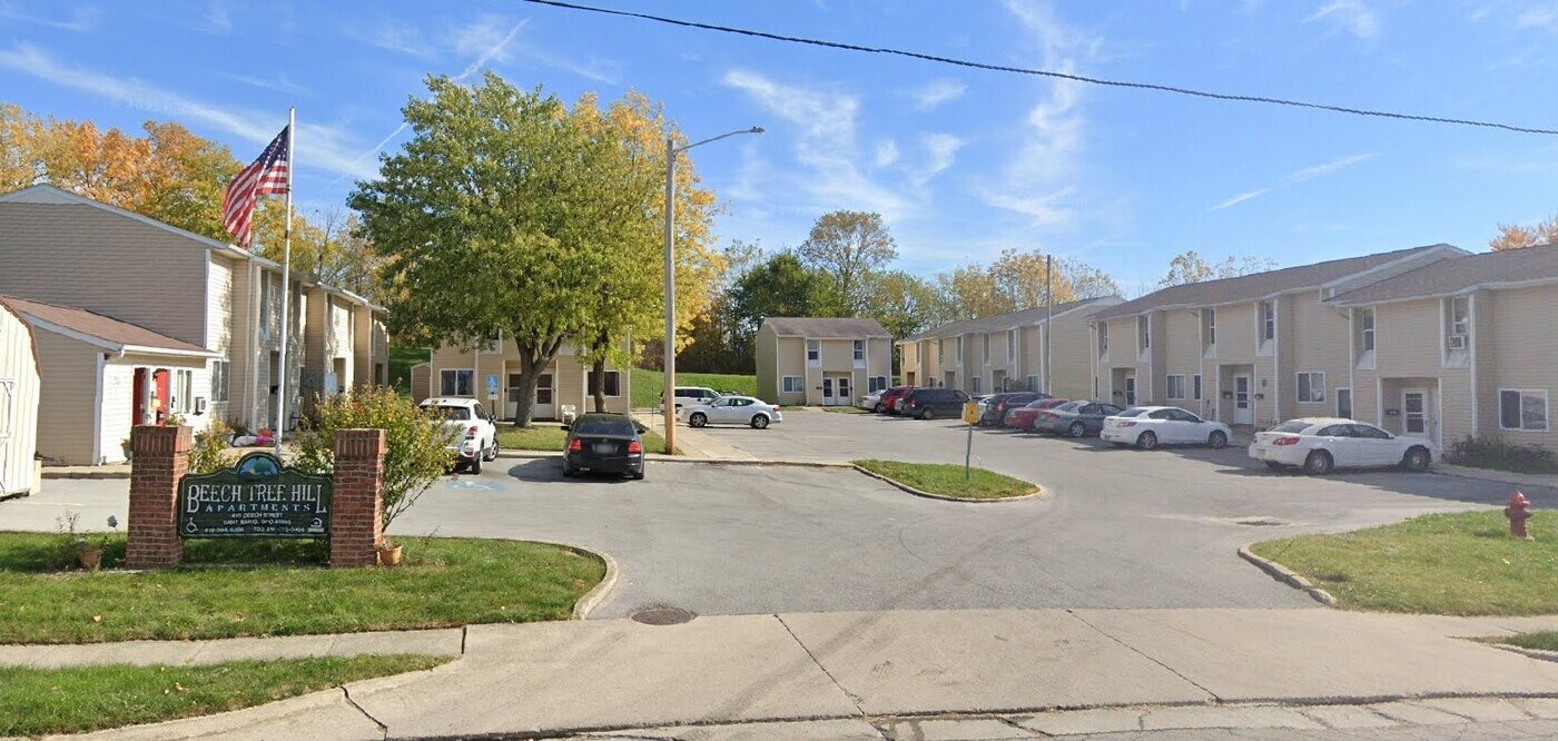 416 Beech St in St. Marys, OH - Building Photo