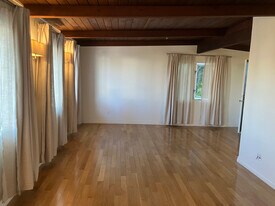 625 S Catalina Ave, Unit A in Redondo Beach, CA - Building Photo