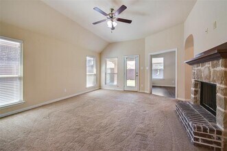 8856 Devonshire Dr in Fort Worth, TX - Building Photo - Building Photo