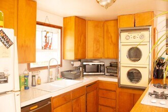 807 Pacific Ave in Los Angeles, CA - Building Photo - Building Photo