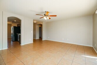 12613 W Bloomfield Rd in El Mirage, AZ - Building Photo - Building Photo