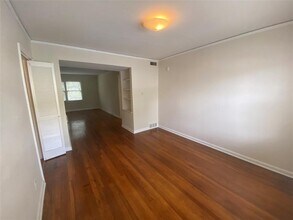 1930 North Blvd in Houston, TX - Building Photo - Building Photo