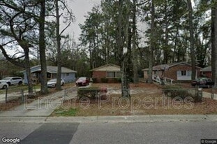 901 Weiss Ave in Fayetteville, NC - Building Photo