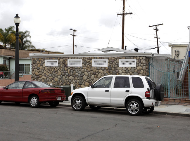 4415-4419 51st St in San Diego, CA - Building Photo - Building Photo