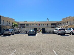 509 W Venice Ave in Venice, FL - Building Photo - Building Photo