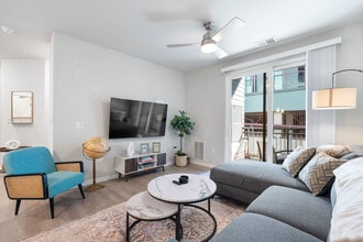 601 Sand Pearl Ln in Madison, WI - Foto de edificio - Building Photo