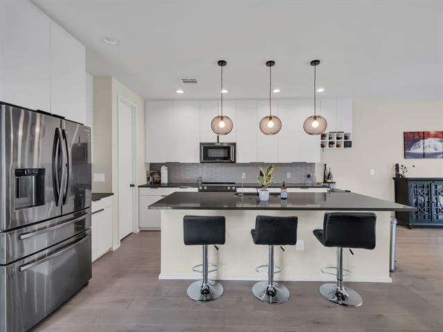 4703 Munger Ave in Dallas, TX - Building Photo - Building Photo