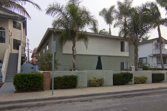 211 Elm Ave in Imperial Beach, CA - Building Photo - Building Photo