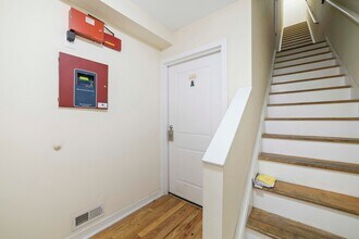 1515 W Oxford St, Unit Student Housing in Philadelphia, PA - Building Photo - Building Photo