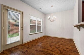 867 Crested Hawk Trail in Sugar Hill, GA - Building Photo - Building Photo