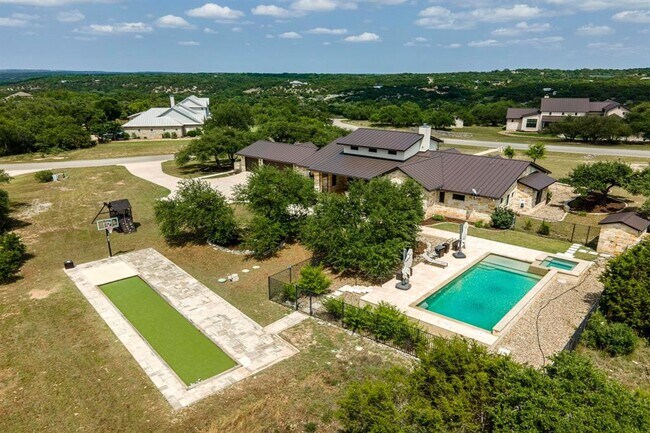 property at 3400 Tuscany Dr