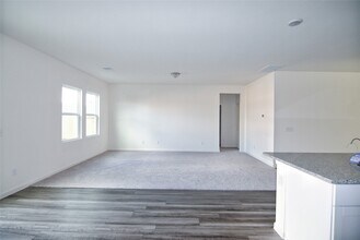 1052 Water Oak Ln in Pattison, TX - Building Photo - Building Photo