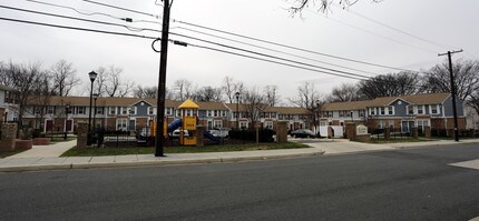 Elvans Court in Washington, DC - Building Photo - Building Photo