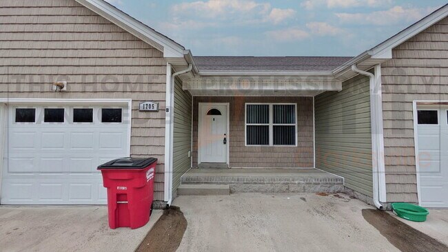 1705 Evans Rd in Clarksville, TN - Building Photo - Building Photo