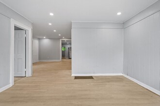 372 9th St in Troy, NY - Building Photo - Building Photo