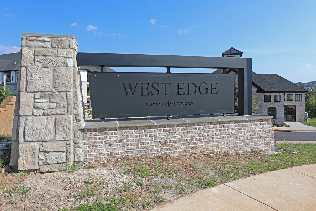 West Edge Apartments Photo