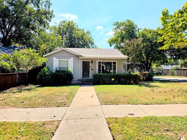 property at 4137 Donnelly Ave