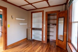 97 Oak St in Northampton, MA - Building Photo - Building Photo