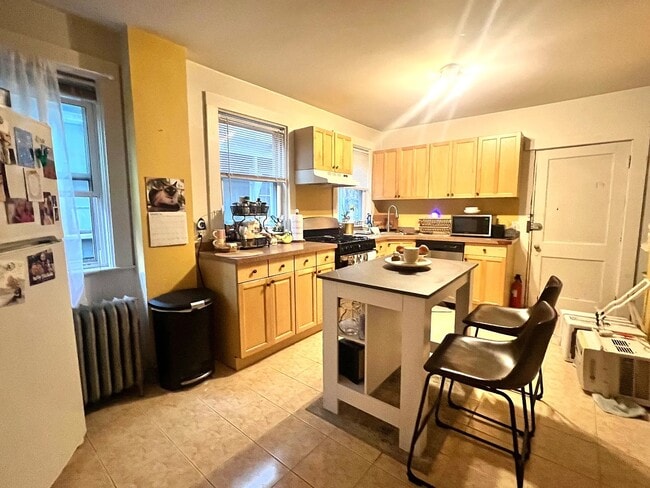 82 Columbus Ave, Unit #1