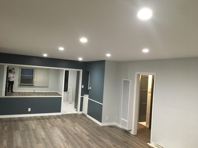 1222 McClellan Dr, Unit 6