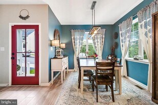 26 High St in Phoenixville, PA - Building Photo