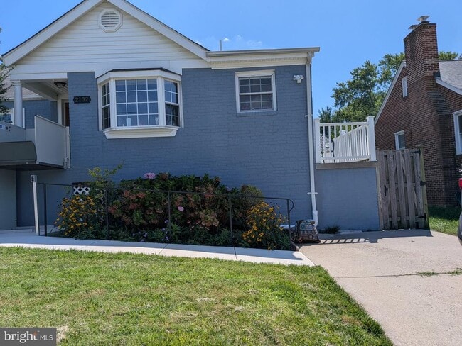 property at 2102 Luzerne Ave