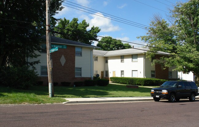 2414 W Newman Pky in Peoria, IL - Building Photo - Building Photo