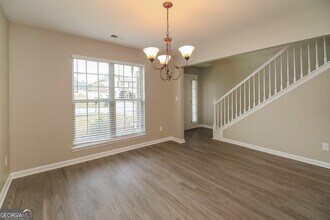 7826 Bell Tower Ln in Fairburn, GA - Building Photo - Building Photo