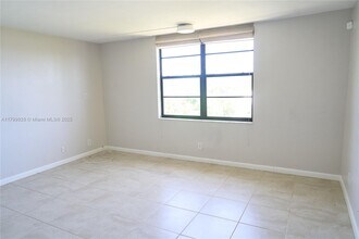 3000 N Ocean Blvd in Fort Lauderdale, FL - Building Photo - Building Photo