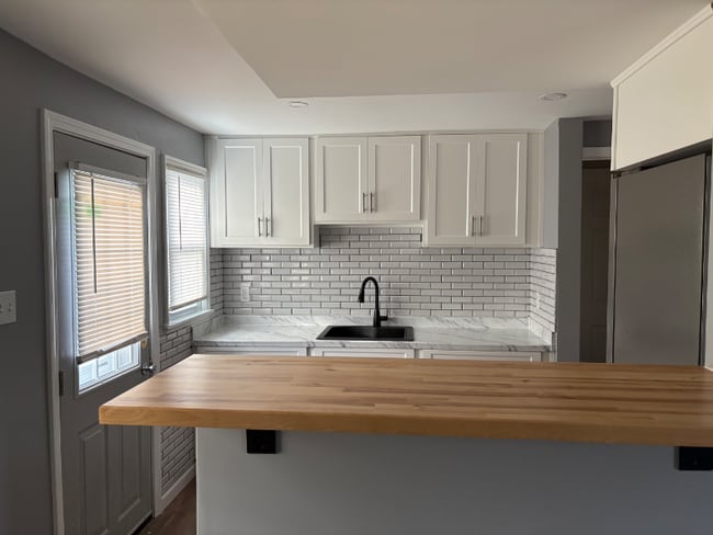 136 Kenview Ave in Buffalo, NY - Building Photo - Building Photo