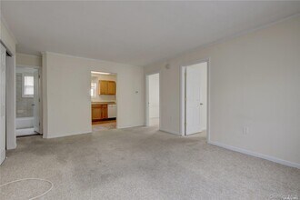 52 Maryland Ave in Long Beach, NY - Building Photo - Building Photo