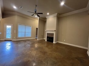 2568 Middletowne Dr in Zachary, LA - Building Photo - Building Photo