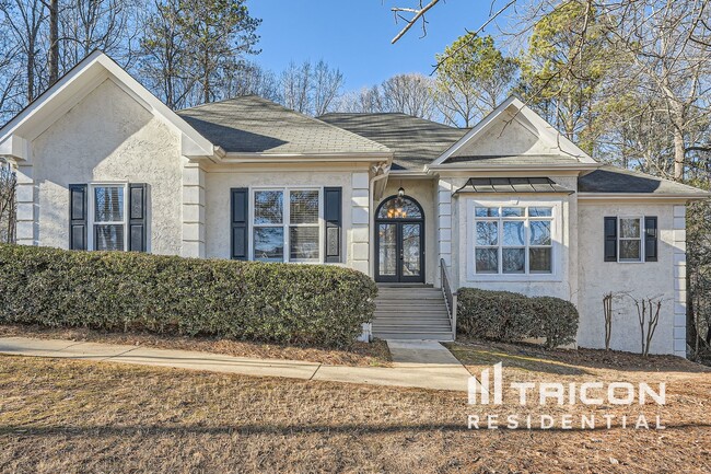 100 Wyngate Dr in Newnan, GA - Building Photo - Building Photo