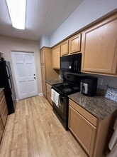 225 E New Hampshire St in Orlando, FL - Building Photo - Building Photo