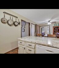 702 S Taylor St in Douglass, KS - Building Photo - Building Photo