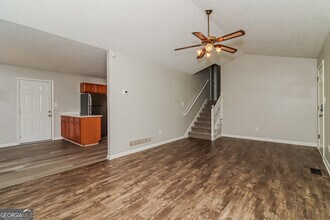 51 Glenbrook Ct in Douglasville, GA - Building Photo - Building Photo