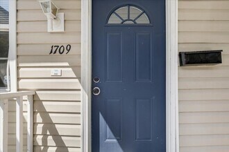 1709 Le Grand St in Savannah, GA - Building Photo - Building Photo