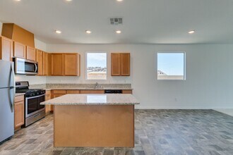 6823 Laguna Blanca St in North Las Vegas, NV - Building Photo - Building Photo