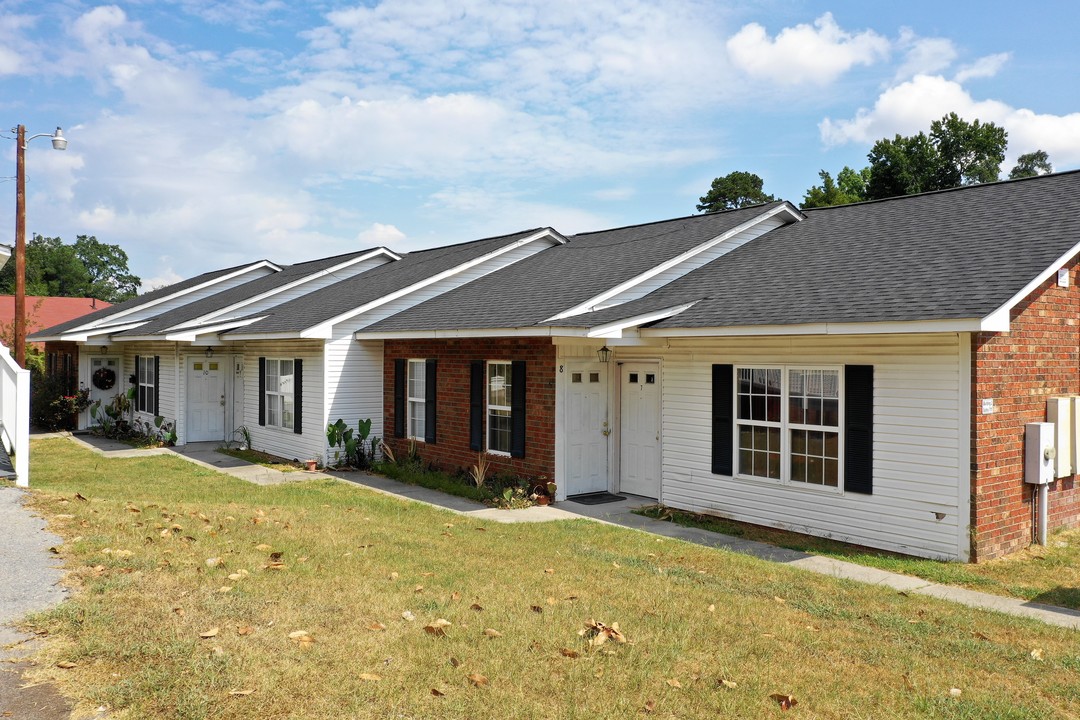 609 S Lake Dr in Lexington, SC - Building Photo