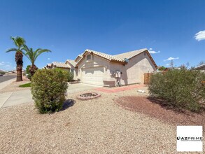 15337 N 87th Ave in Peoria, AZ - Building Photo - Building Photo