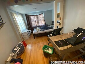 62 Woods Ave in Somerville, MA - Building Photo - Building Photo