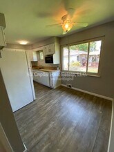2301 St Bernard Ave in Granite City, IL - Building Photo - Building Photo