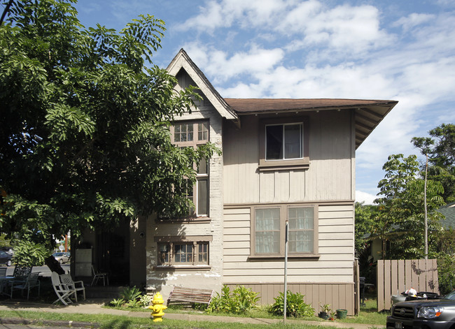 1665 Pi'ikoi St in Honolulu, HI - Building Photo - Building Photo