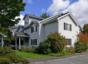 Issaquah Village Apartments